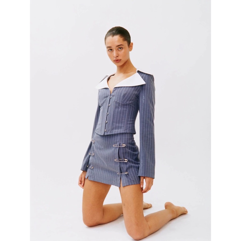✨Sold✨With Jean Safety Mini Skirt Pin Me Blue Pinstripe Print S - Picture 3 of 5